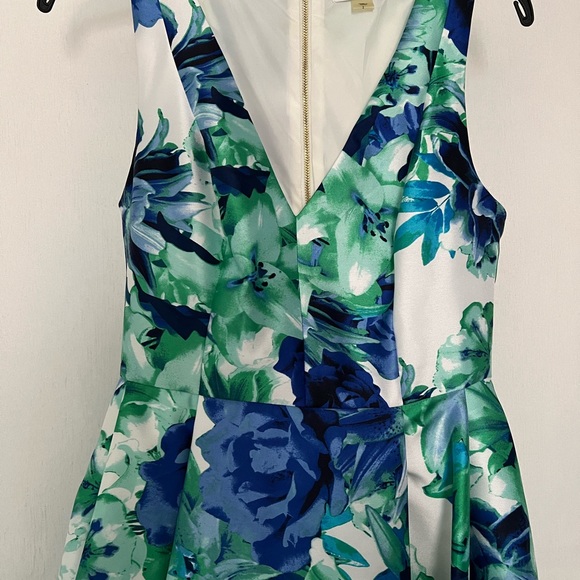 Calvin Klein formal gown size 2 - Picture 3 of 5